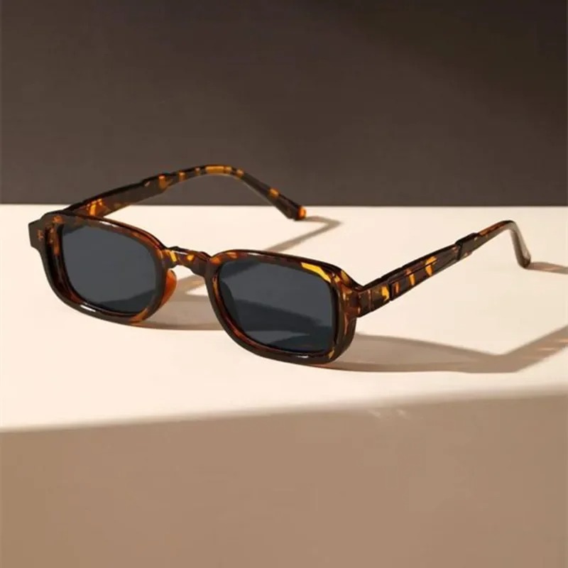 Luxurious Rectangle Sunglasses - Vintage Fashion Glasses recension och pris