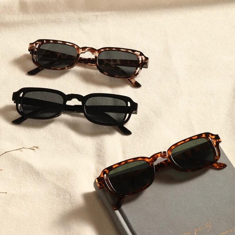 Luxurious Rectangle Sunglasses - Vintage Fashion Glasses recension och pris