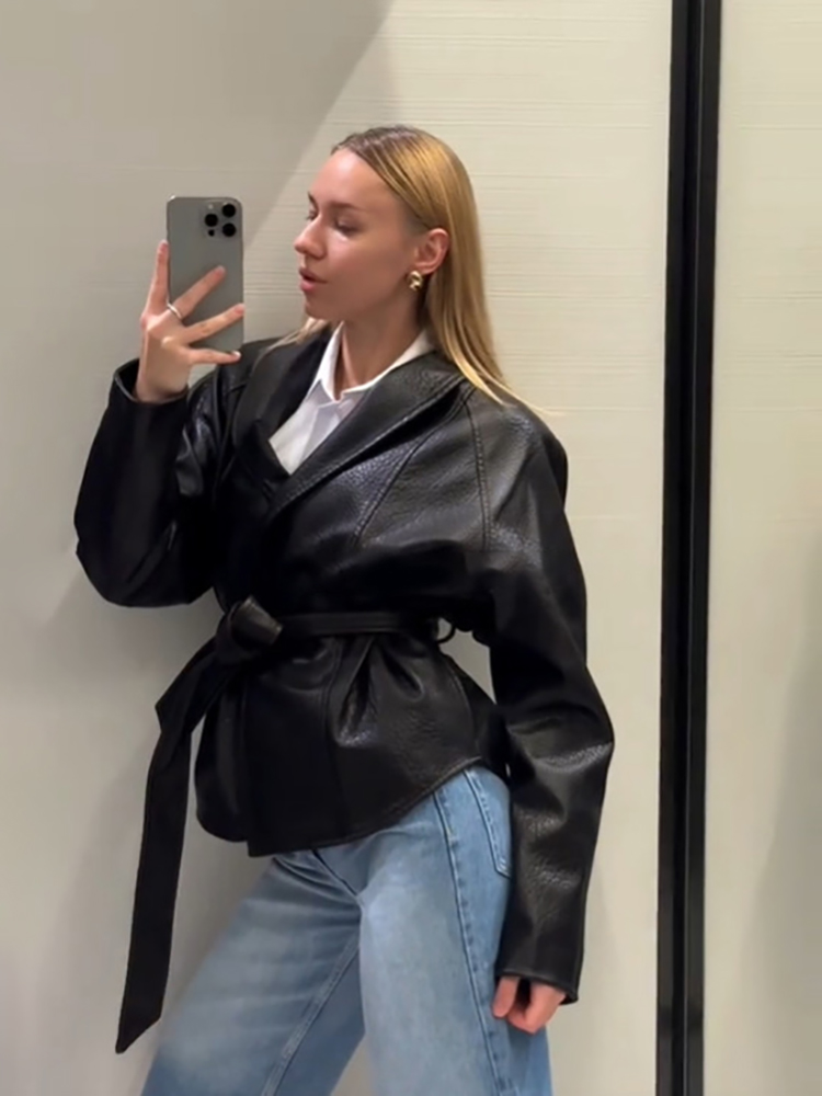Minimal Vintage Jacket Faux Le - Vintage Fashion Club recension och pris