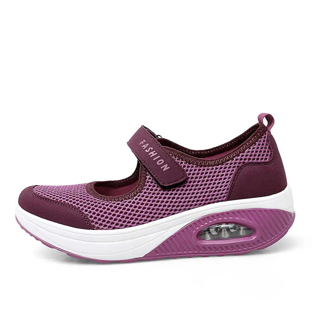 36-41 Demi-season Colored Snea - Vintage Fashion Brands Uk recension och pris