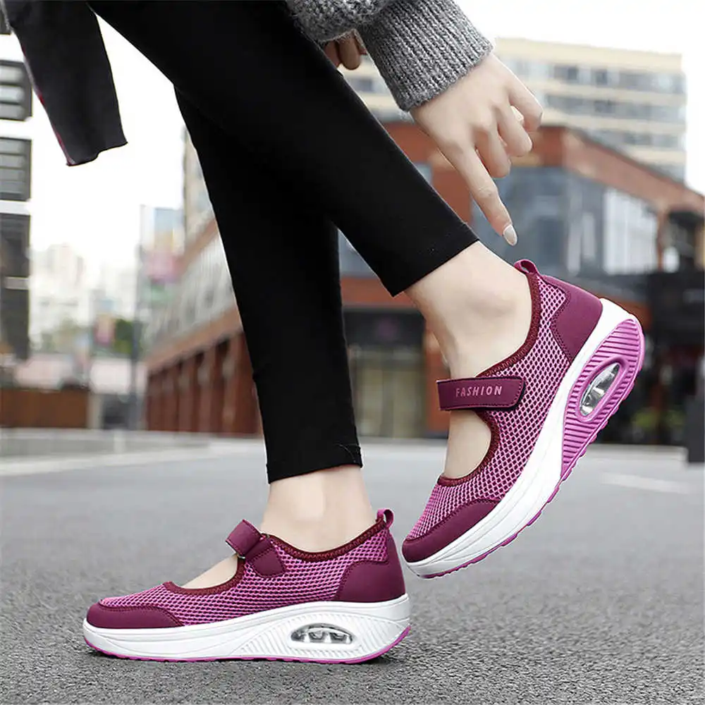 36-41 Demi-season Colored Snea - Vintage Fashion Brands Uk recension och pris